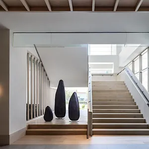 Kimpton Claret By Ihg Hotel